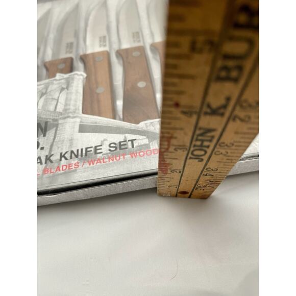 Brooklyn Steel Co. 8 Piece Steak Knife Set Walnut Handles Stainless Blades New! - Picture 5 of 5